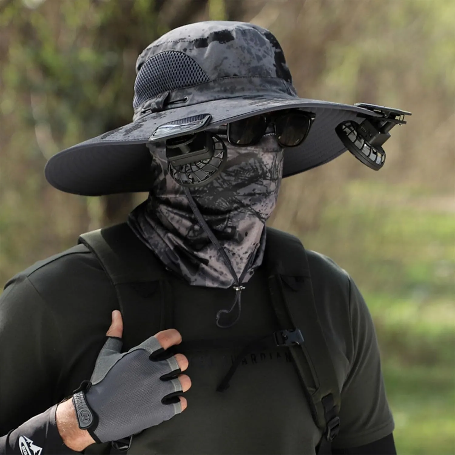 Men Women Wide Brim Sun Hats with 2 Solar Fan Waterproof Breathable Bucket Hat Outdoor Fishing Hat for Hiking Camping