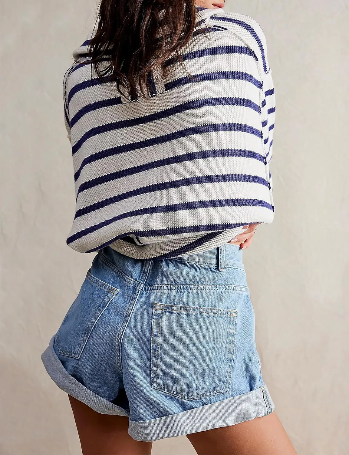 Womens Jean Shorts, Stretchy Denim Shorts with Pockets Elastic Waisted Relaxed Fit
