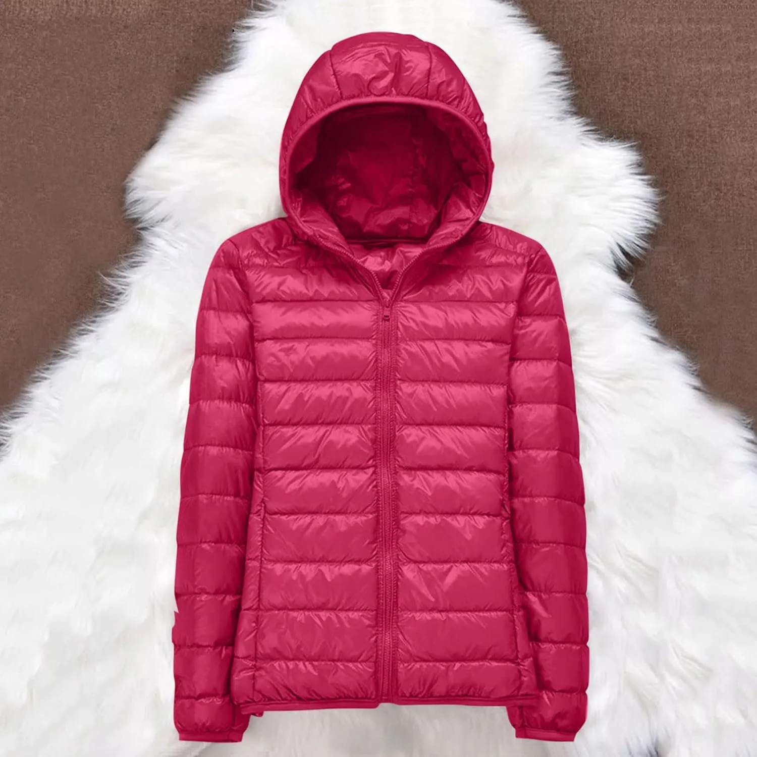 Womens Winter Cropped Jackets Packable Lightweight Solid Color Casual Puffer Jacket Warm Zip Up Hooded Quilted Down Jacket